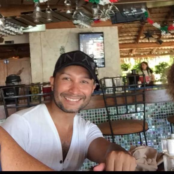 Meet your Posher, Eric - Picture 1 of 1